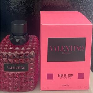 Valentino Born In Roma Extradose for Her